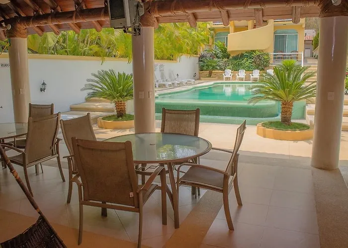 Arena Dorada Zihuatanejo